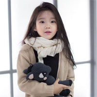 Giáo án Mĩ thuật Đan Mạch lớp 2 bài 5: Tưởng tượng với hình tròn, hình vuông, hình tam giác, hình chữ nhật - Tiết 3