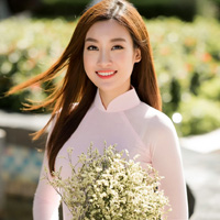 Giải bài tập Ngữ văn lớp 9 bài 33: Tôi và chúng ta