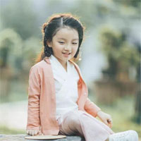 Giáo án Toán lớp 4 bài 40: Hai đường thẳng vuông góc