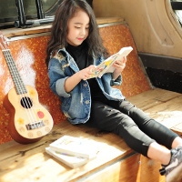 Đề thi học kì 2 lớp 3 môn tiếng Anh năm học 2016-2017 có file nghe + đáp án