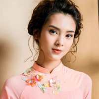 Đề kiểm tra học kì 2 lớp 7 môn Toán trường THPT Chuyên Hà Nội - Amsterdam năm học 2017 - 2018