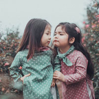 Giải bài tập SGK môn Tự nhiên xã hội 3 bài 58: Mặt trời