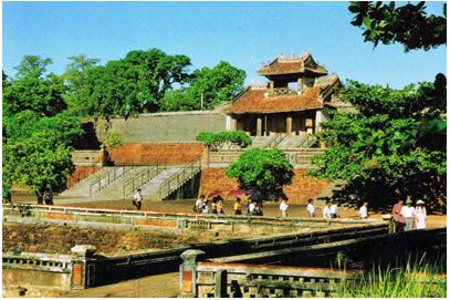 Lý thuyết Lịch sử 10 bài 25: Tình hình chính trị, kinh tế, văn hóa dưới triều Nguyễn (nửa đầu thế kỉ XIX)