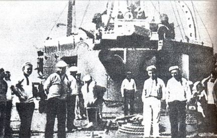 Lý thuyết Lịch sử 10 bài 40: Lê-nin và phong trào công nhân Nga đầu thế kỷ XX