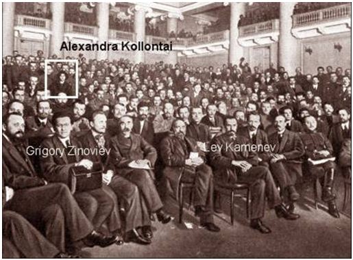 Lý thuyết Lịch sử 11 bài 9: Cách mạng tháng Mười Nga năm 1917 và cuộc đấu tranh bảo vệ cách mạng (1917 - 1921)