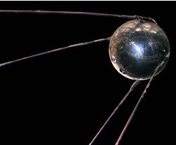 Lý thuyết Lịch sử 12 bài 2: Liên Xô và các nước Đông Âu (1945 - 1991). Liên Bang Nga (1991 - 2000)