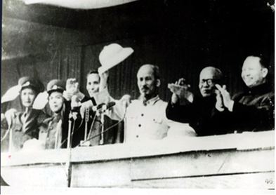 Lý thuyết Lịch sử 12 bài 21: Xây dựng xã hội chủ nghĩa ở miền Bắc, đấu tranh chống đế quốc Mĩ và chính quyền Sài Gòn ở miền Nam (1954-1965)