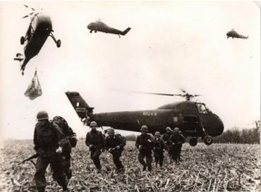 Lý thuyết Lịch sử 12 bài 21: Xây dựng xã hội chủ nghĩa ở miền Bắc, đấu tranh chống đế quốc Mĩ và chính quyền Sài Gòn ở miền Nam (1954-1965)