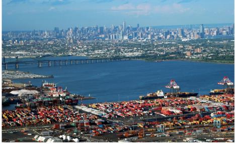 Giải bài tập SGK Địa lý 8 bài 21: Con người và môi trường địa lí