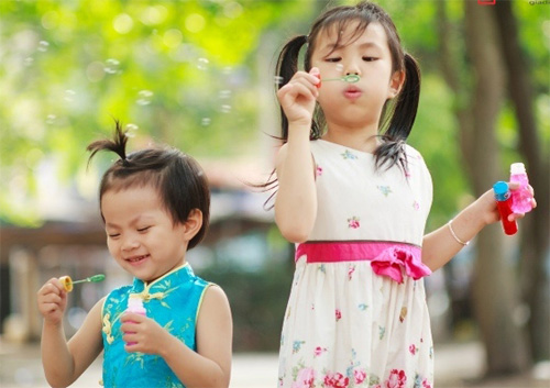 Tả chị em gái của em