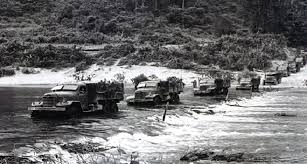 Bài thơ tiểu đội xe không kính