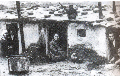 Lý thuyết Lịch sử lớp 8 bài 18