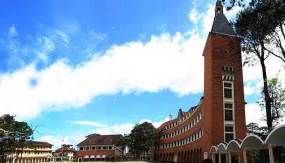 thắng cảnh Đà lạt