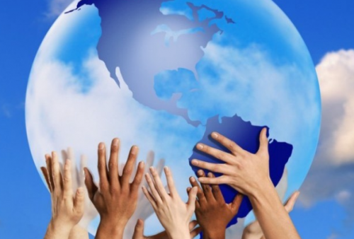 Nhìn nhận và đánh giá của em về vũ khí của em qua văn bản Đấu tranh cho một thế giới hòa bình