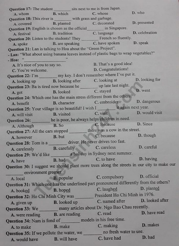 Đề thi vào lớp 10 môn Tiếng Anh
