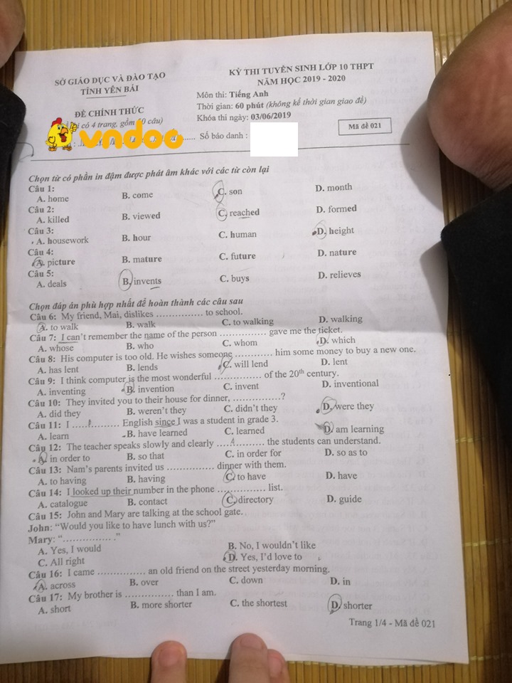 Đề thi vào lớp 10 môn Tiếng Anh