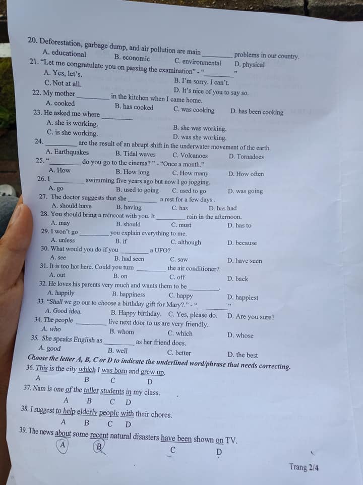 Đề thi vào lớp 10 môn Tiếng Anh