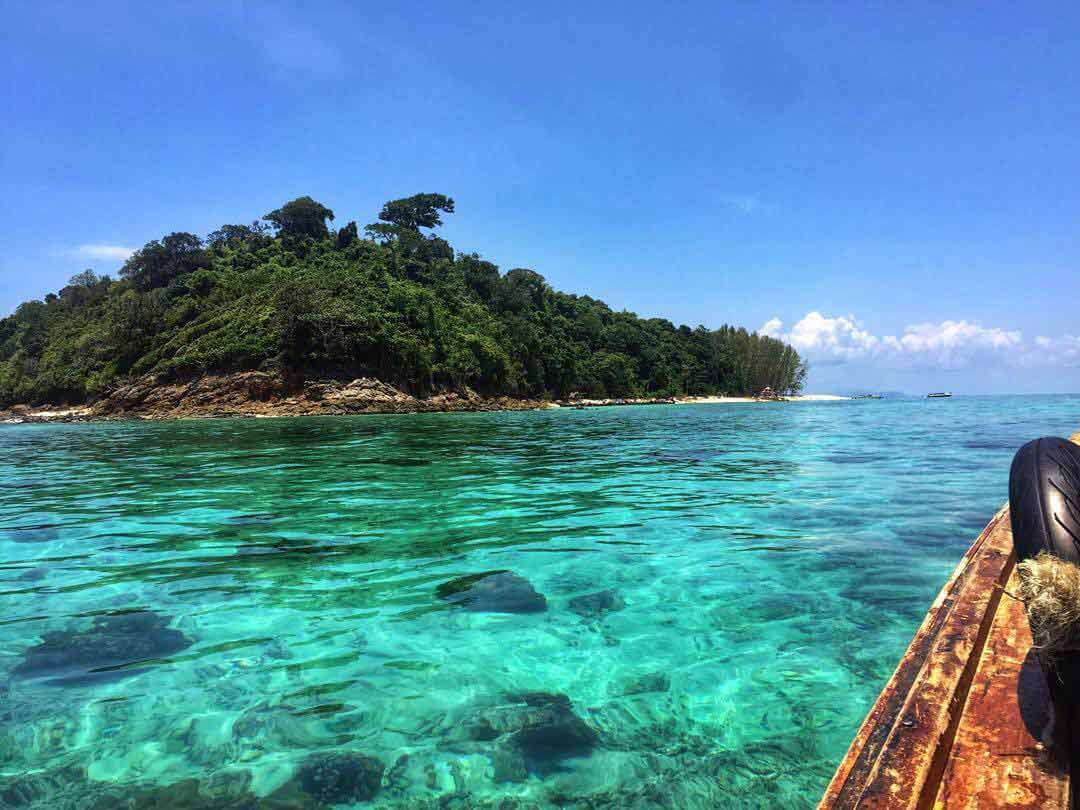 Trắc nghiệm: Việt Nam có bao nhiêu huyện đảo?