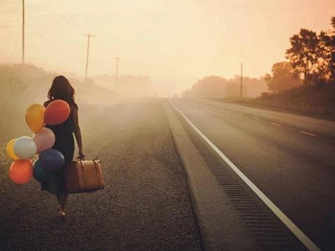 cảm giác khi xa nhà