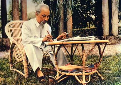 thơ hồ chí minh