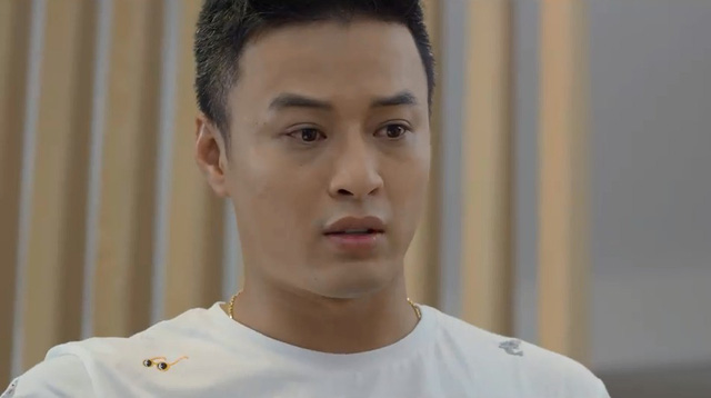 Trắc nghiệm phim Hoa hồng trên ngực trái