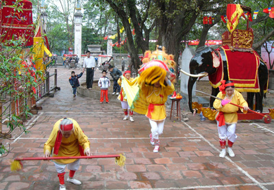 Thuyết minh về lễ hội Đồng Nhân