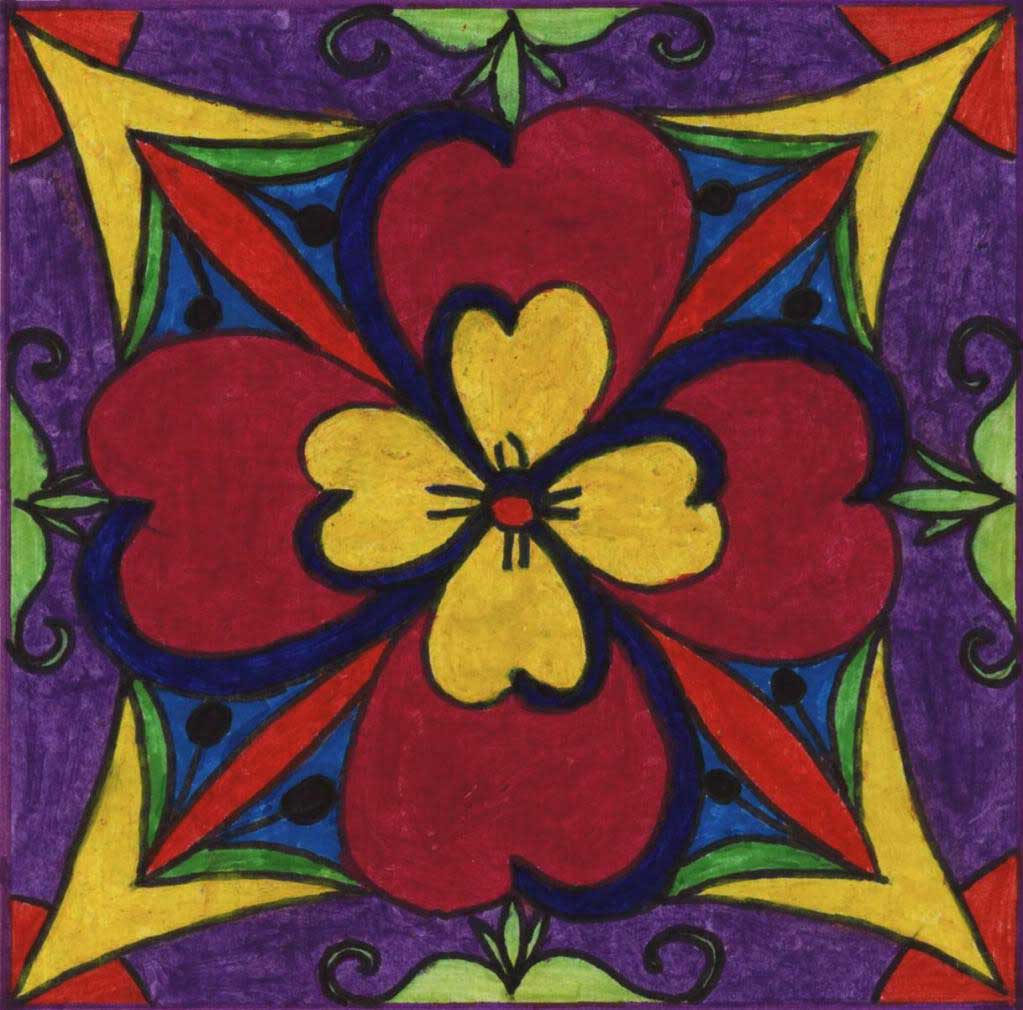 Soạn Mĩ thuật lớp 8 Bài 32: Vẽ trang trí Trang trí đồ vật có dạng hình vuông, hình chữ nhật