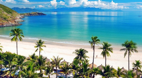 Dàn ý tả cảnh biển lớp 5