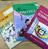 Mẫu bản nhận xét sách giáo khoa mới lớp 1 môn Đạo Đức