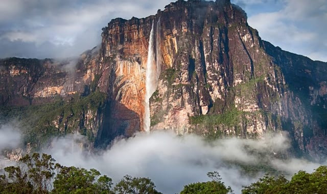 Xa ngắm thác núi Lư - Lí Bạch