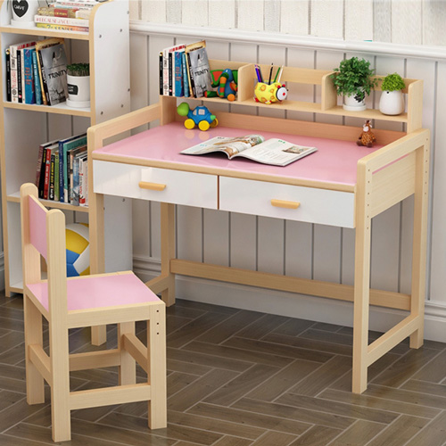 Tả chiếc bàn học của em siêu hay