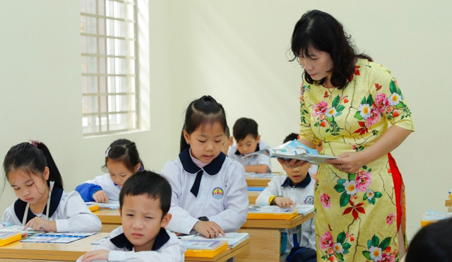 Điều kiện để thi/xét thăng hạng của giáo viên các cấp?