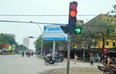 Đèn tín hiệu phụ hình mũi tên