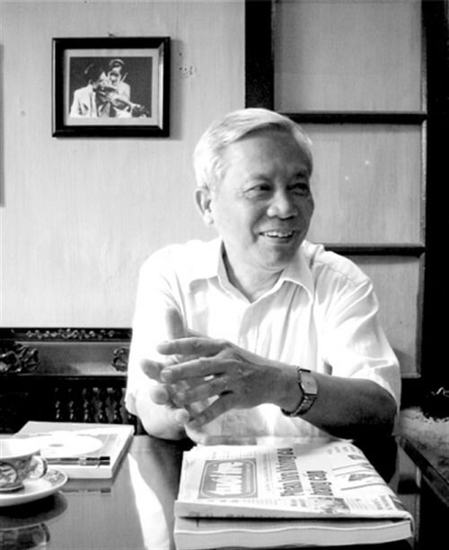 Nhà thơ Nguyễn Khoa Điềm