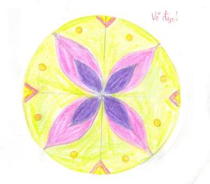 Trang tr&iacute; h&igrave;nh tr&ograve;n