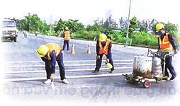 Bài 1: Chuyện xảy ra trên đường