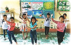 Bài 1: Buổi học cuối năm