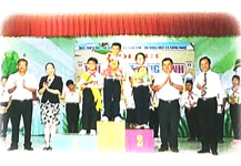 Bài 1: Buổi học cuối năm