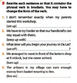 Soạn tiếng Anh Unit 1 lớp 9 Looking back