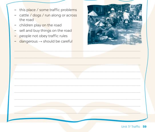 Giải SBT Tiếng Anh 7 Global Success Unit 7 Writing