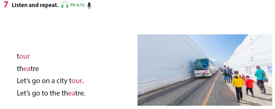 Tiếng Anh 3 Wonderful World Unit 8 Lesson 3