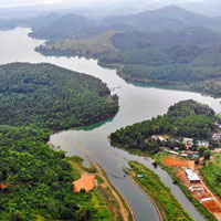 Đề 3: Cảm nhận về hình tượng Sông Đà trong đoạn trích: "Lại như quãng Tà Mường Vát... gậy đánh phèn"