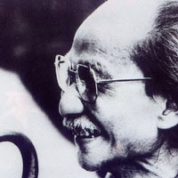 Tác gia Nguyễn Tuân