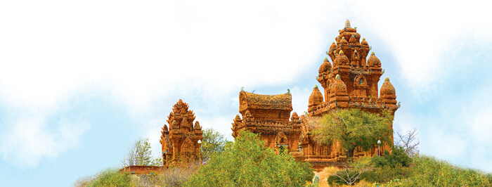 Đọc: Độc đáo Tháp Chăm lớp 4