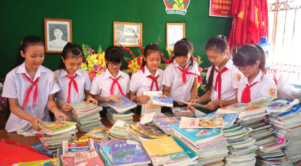 Tự nhiên xã hội lớp 3 Chân trời sáng tạo Bài 6: Chúng em tham gia các hoạt động xã hội của trường