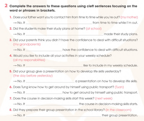 Sách bài tập Tiếng Anh 11 Global Success Unit 8 Grammar