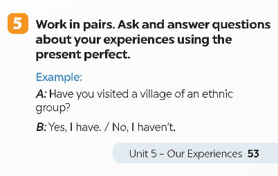 Tiếng Anh 9 Global Success Unit 5 A Closer Look 2