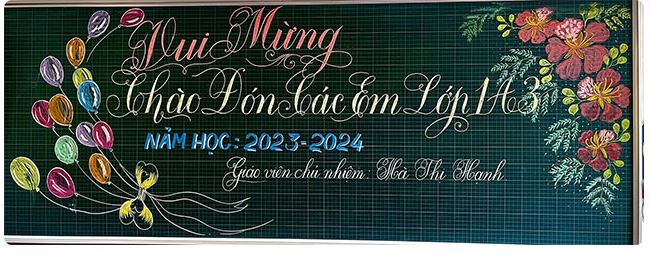 Mẫu trang trí bảng đón học sinh lớp 1