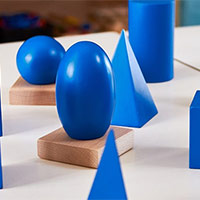 Giáo án Toán 5 Bài 45: Thể tích của một hình