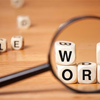 Giáo án Tiếng Việt 5: Sử dụng từ điển